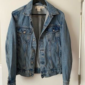 H&M // oversized denim jacket
